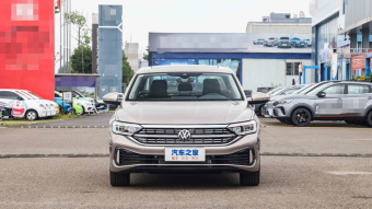 VW Sagitar Excellence 300TSI DSG